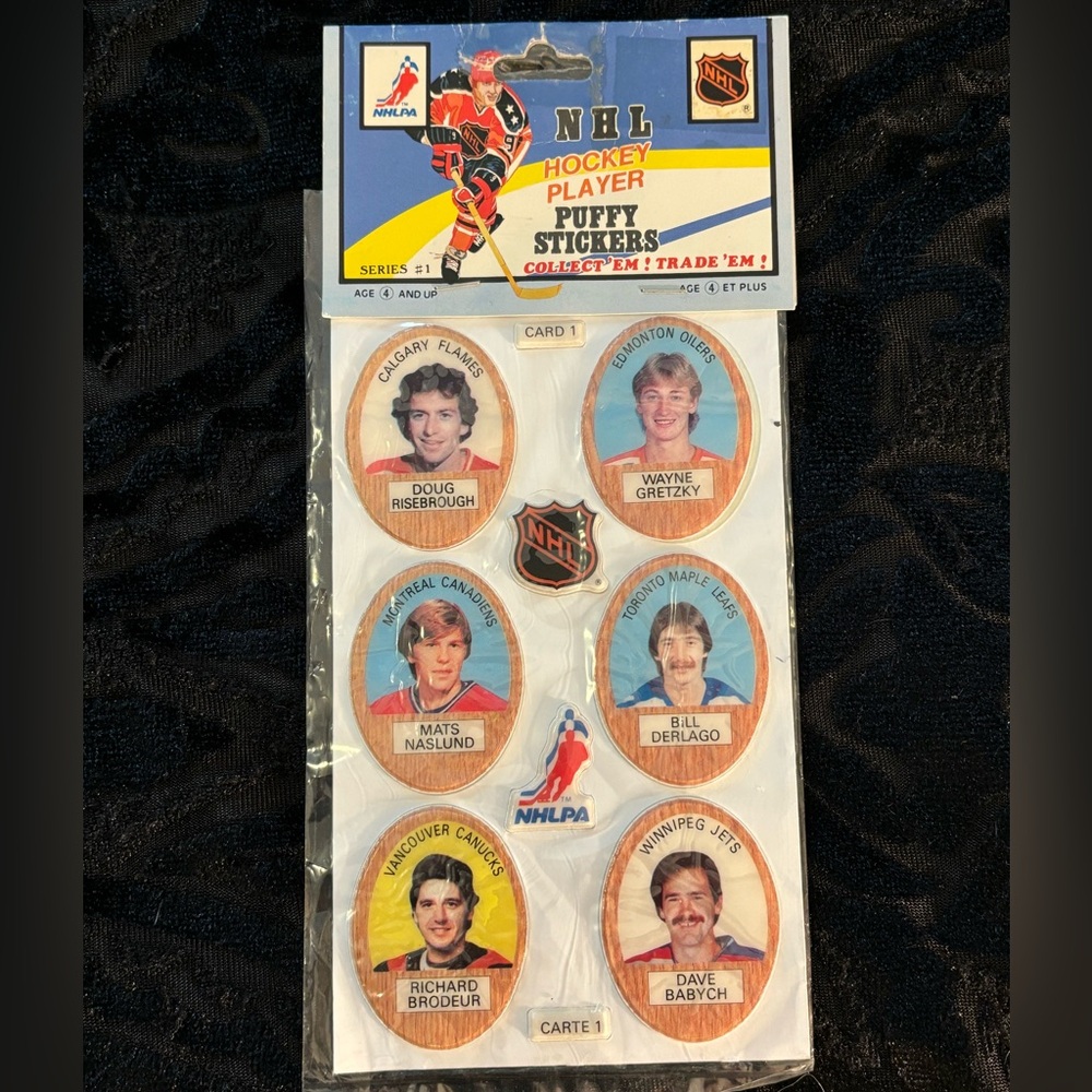 1983-84 FUNMATE NHL PUFFY STICKERS SERIES 1 w/WAYNE GRETZKY (UNOPENED)